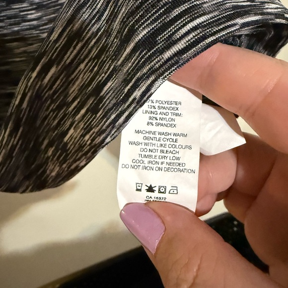 Joe Fresh Gray and Black Fitted Sleeveless Tank Top - Picture 4 of 7